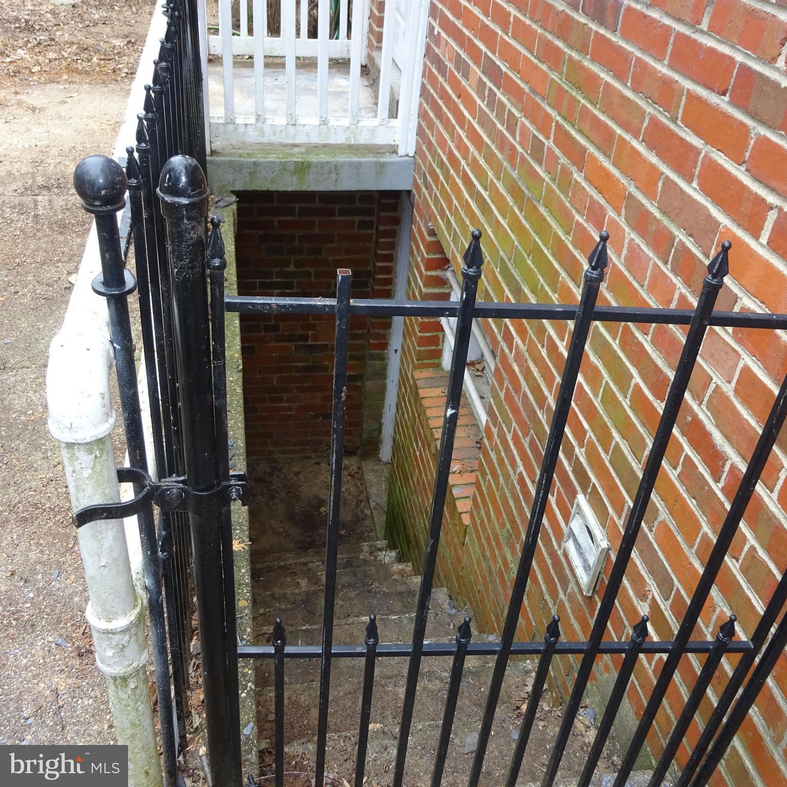 3715 Appleton Street Northwest Washington, DC 20016 - Photo 46 of 48 Gallery Image 46