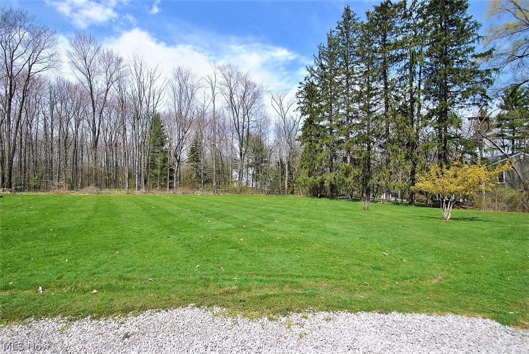 37705 Miles Road Chagrin Falls, OH 44022 - Photo 5 of 24 Gallery Image 5