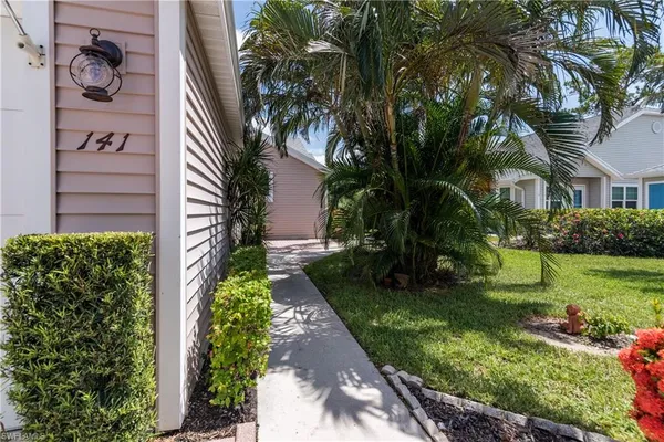 a view of a back yard of the house