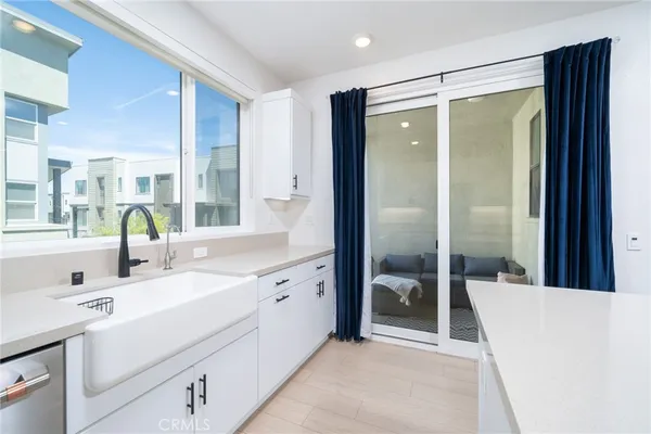 $600,000 | 26938 Tanager, Newhall, CA 91321