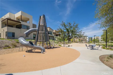 $600,000 | 26938 Tanager, Newhall, CA 91321