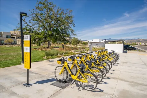 $600,000 | 26938 Tanager, Newhall, CA 91321