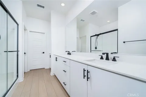 $600,000 | 26938 Tanager, Newhall, CA 91321