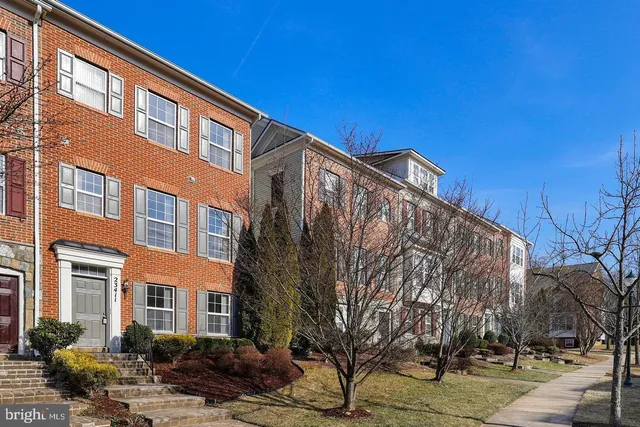 $3,000 | 23411 Rainbow Arch Drive, Clarksburg, MD 20871