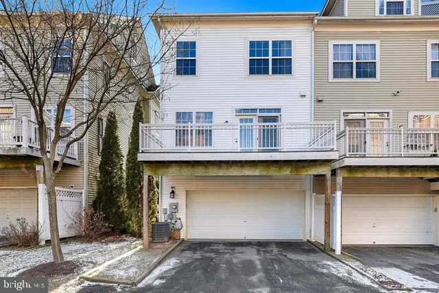 $3,000 | 23411 Rainbow Arch Drive, Clarksburg, MD 20871