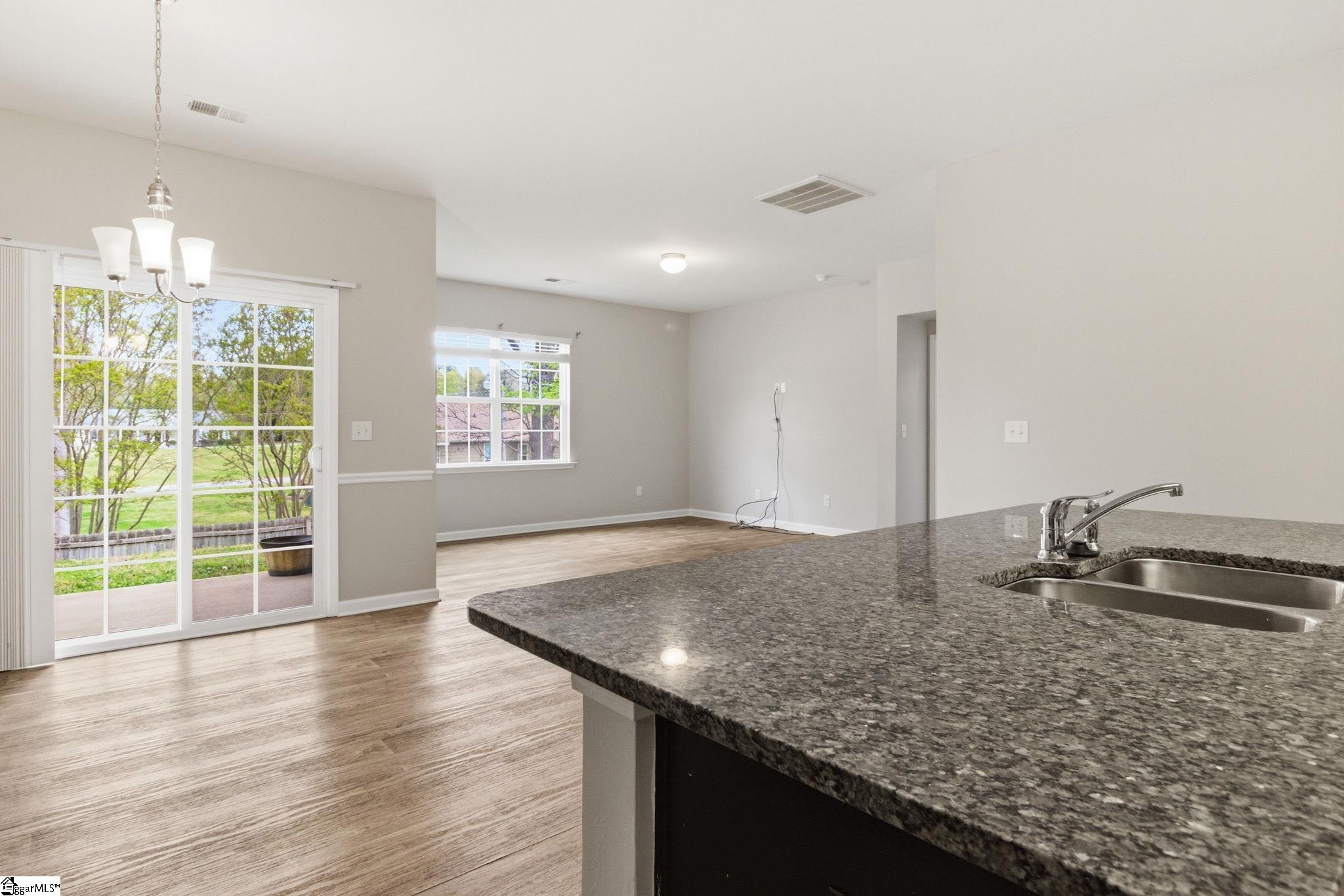 516 Craftsman Lane Boiling Springs, SC 29316 - Photo 12 of 25