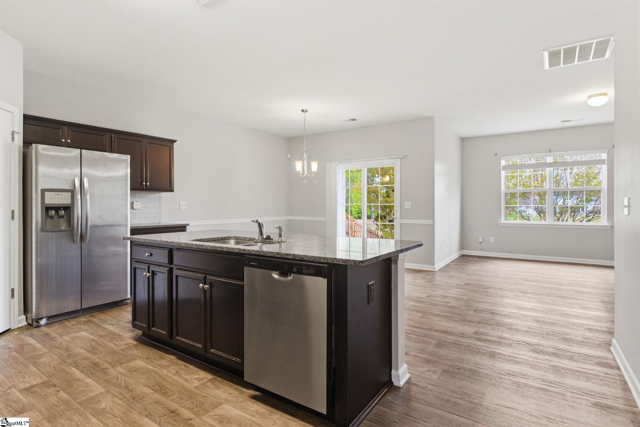 516 Craftsman Lane Boiling Springs, SC 29316 - Photo 8 of 25