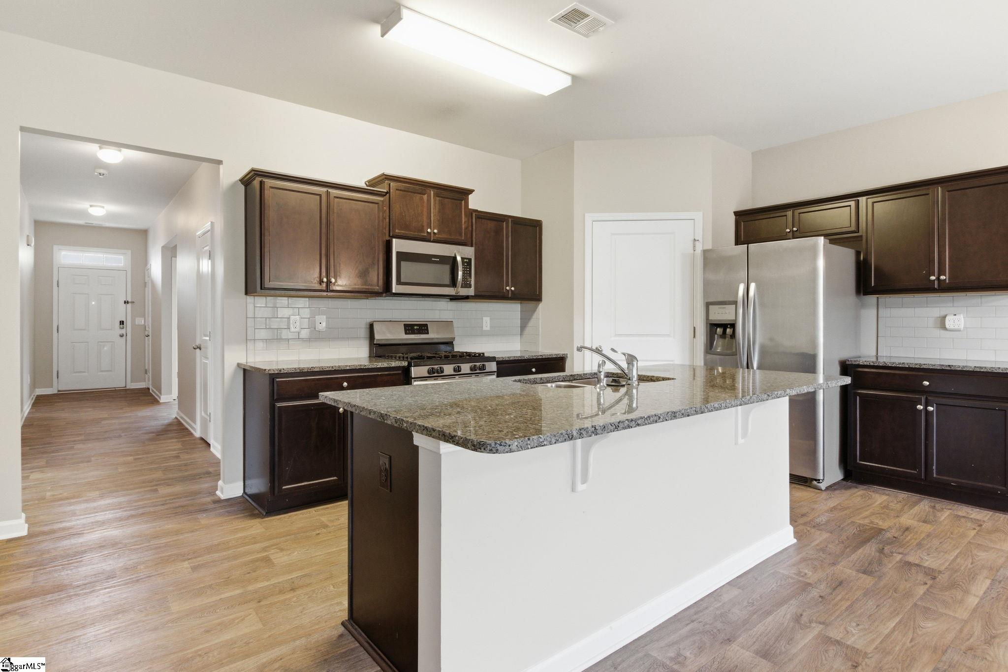 516 Craftsman Lane Boiling Springs, SC 29316 - Photo 9 of 25