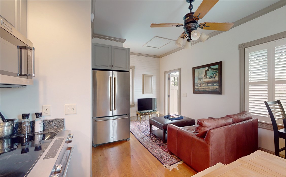 804 B Howe Street, Unit B Brunswick, GA 31520 - Photo 6 of 18