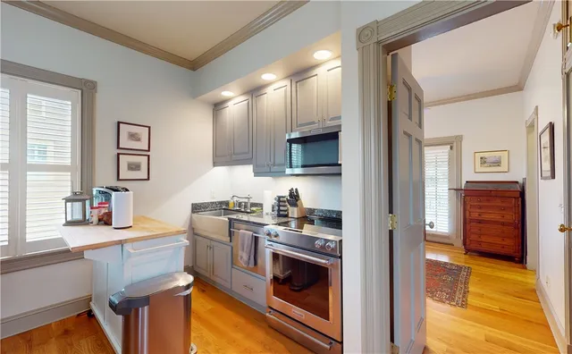 $1,975 | 804 B Howe Street, Unit B, Brunswick, GA 31520