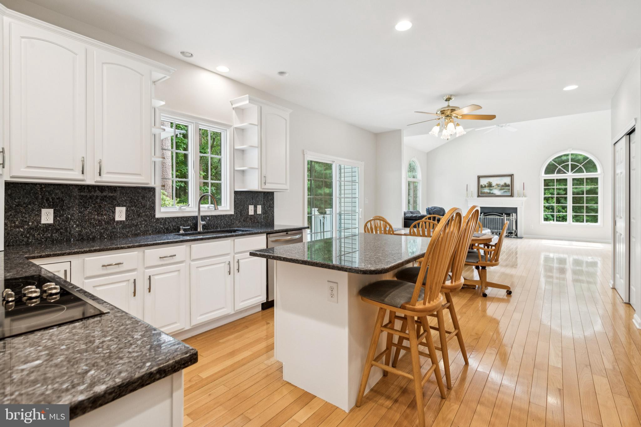 2 Teaberry Court Shamong, NJ 08088 - Photo 14 of 44 Kitchen