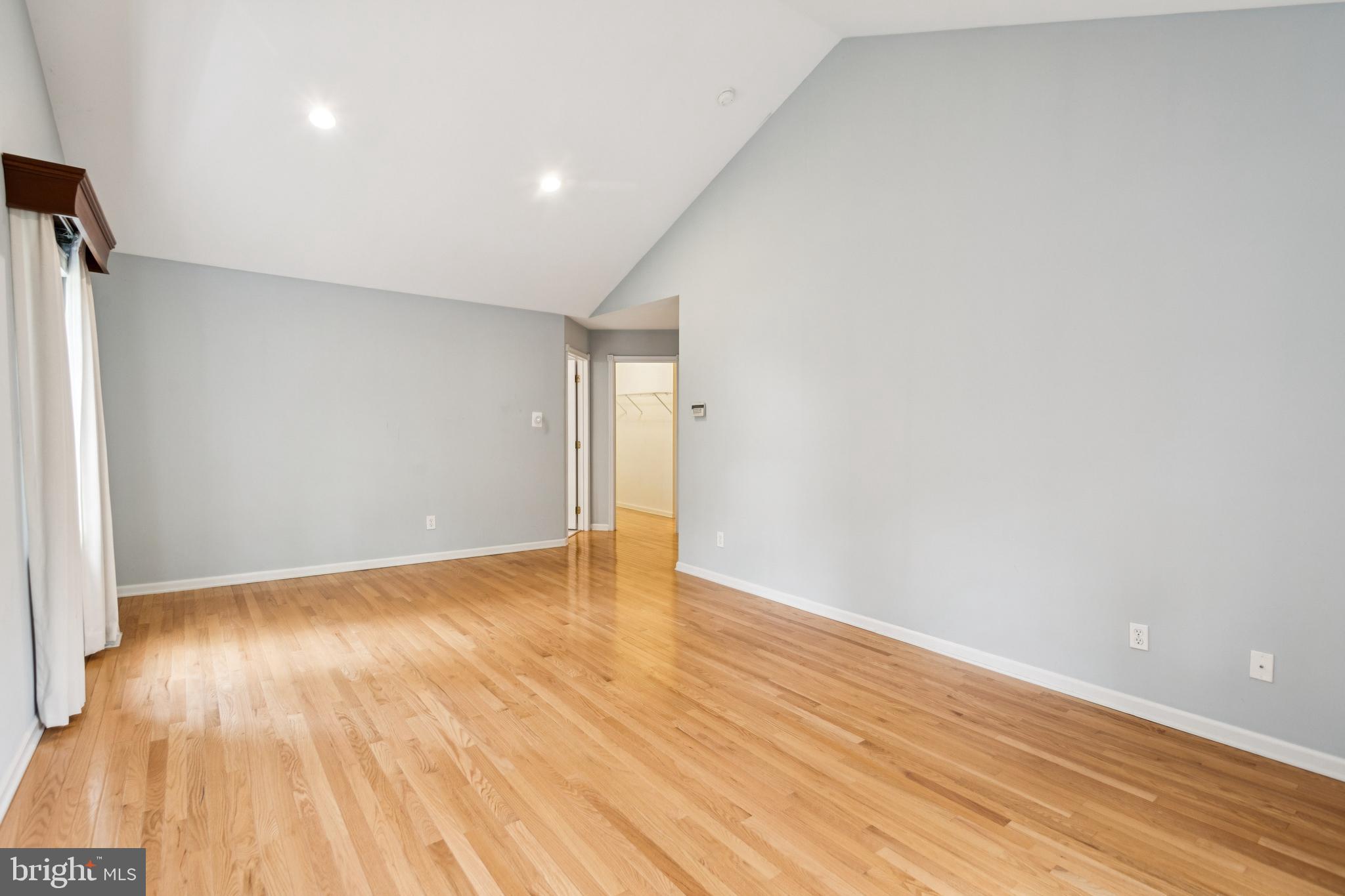 2 Teaberry Court Shamong, NJ 08088 - Photo 26 of 44 Primary Suite