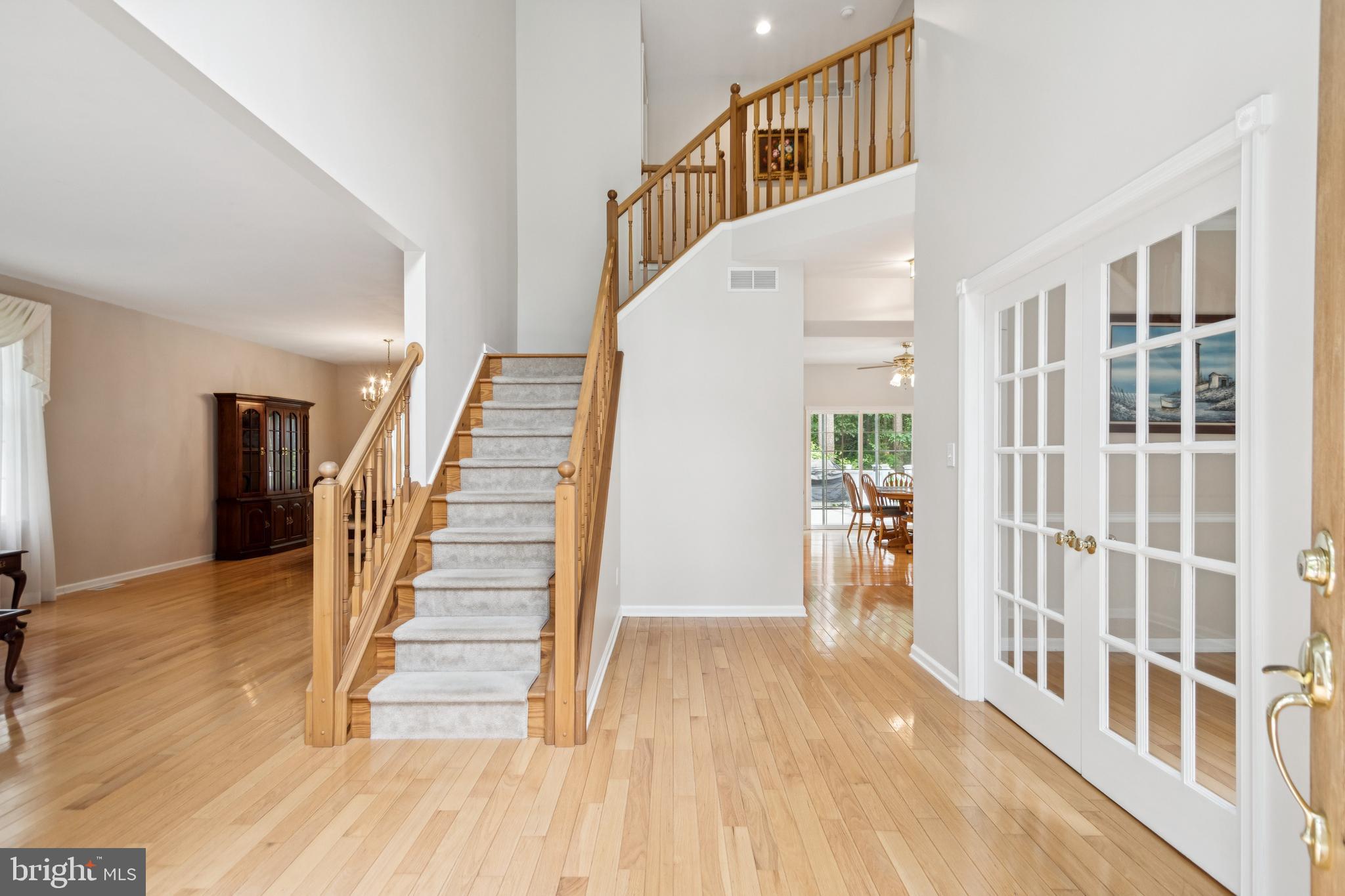 2 Teaberry Court Shamong, NJ 08088 - Photo 5 of 44 Entry Way