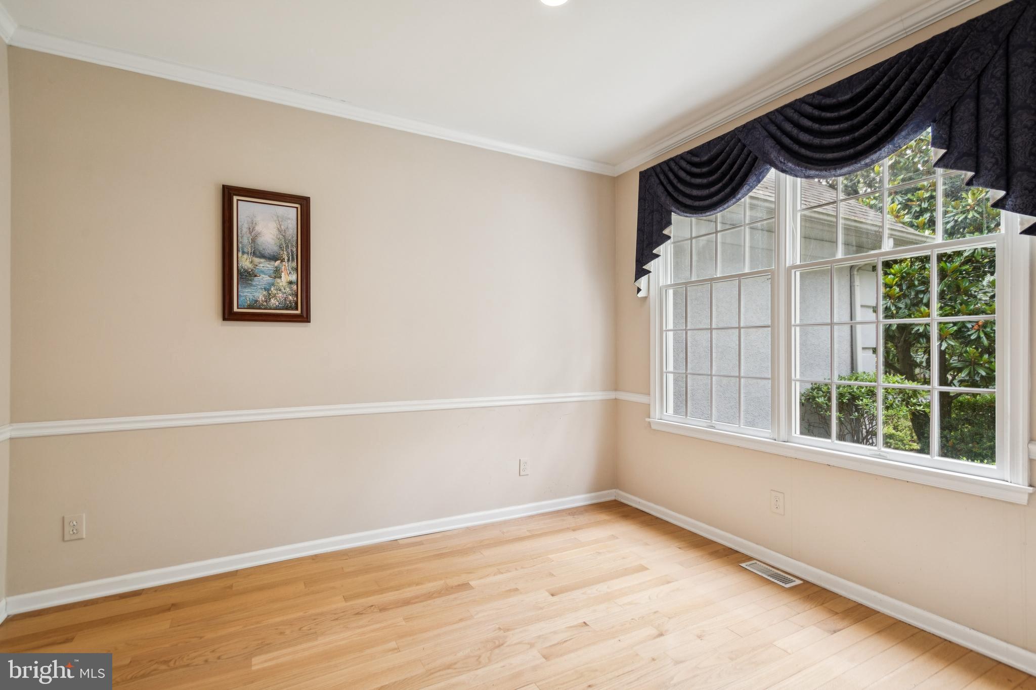 2 Teaberry Court Shamong, NJ 08088 - Photo 8 of 44 Office / Den