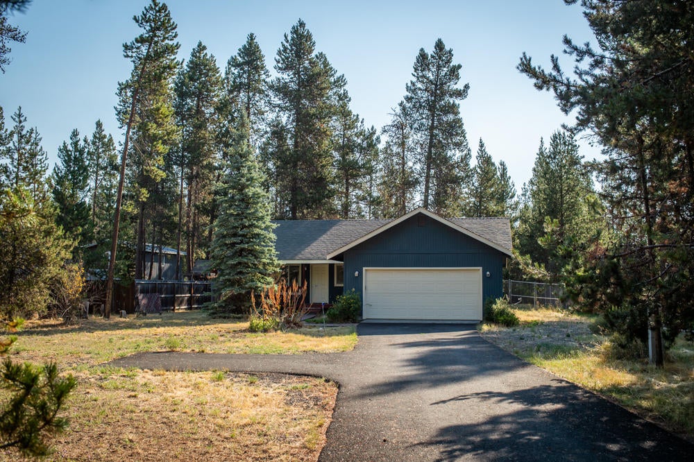 55780 Snow Goose Road Bend, OR 97707 - Photo 1 of 39 1