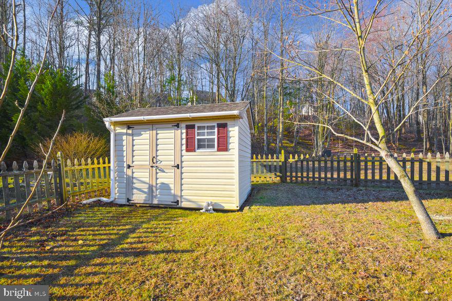 8220 Selwin Court Rosedale, MD 21237 - Photo 33 of 36 Very nice storage shed in corner of rear yard