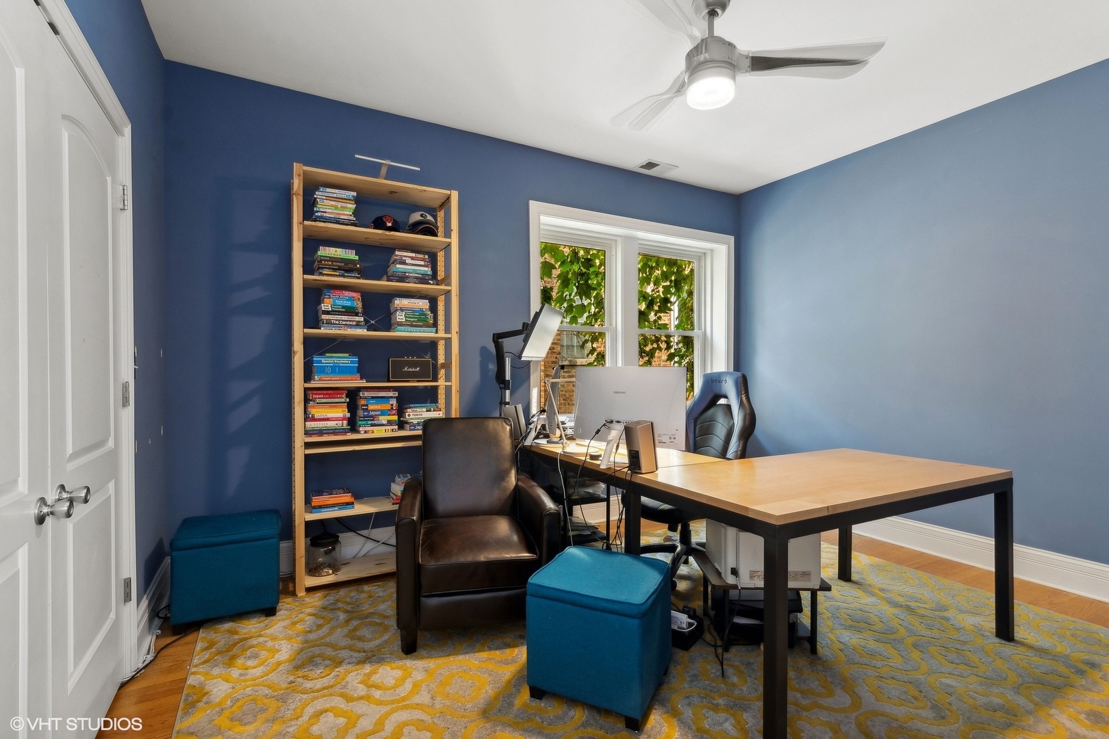 4920 North Ridgeway Avenue, Unit 3 Chicago, IL 60625 - Photo 17 of 24 Gallery Image 17