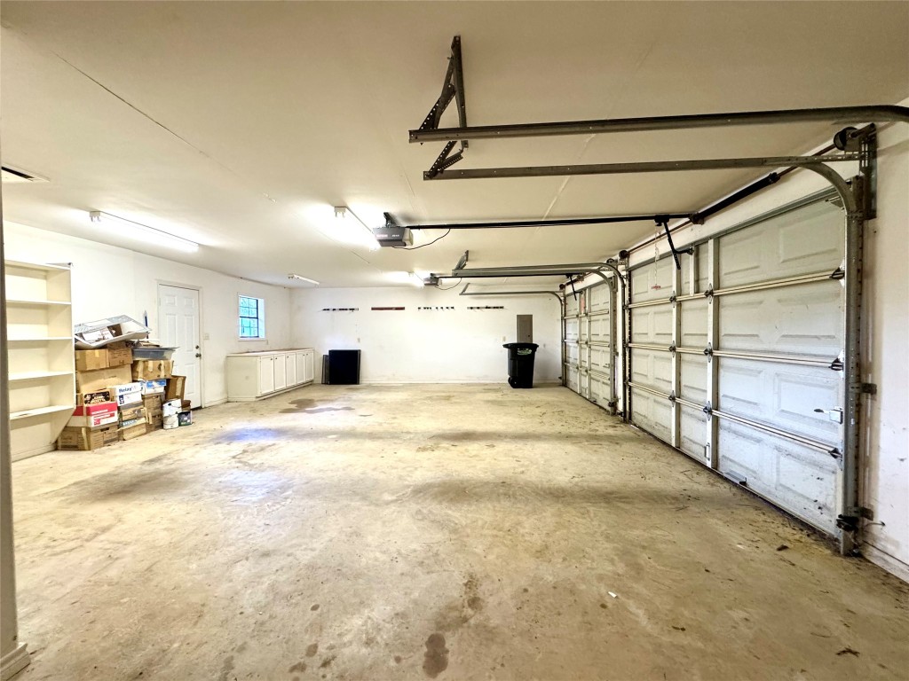 20 Shallow Springs Trinity, TX 75862 - Photo 41 of 48 a view of a garage