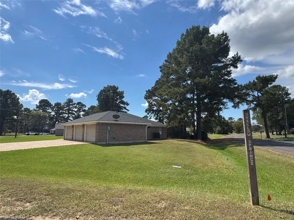 $340,000 | 20 Shallow Springs, Trinity, TX 75862