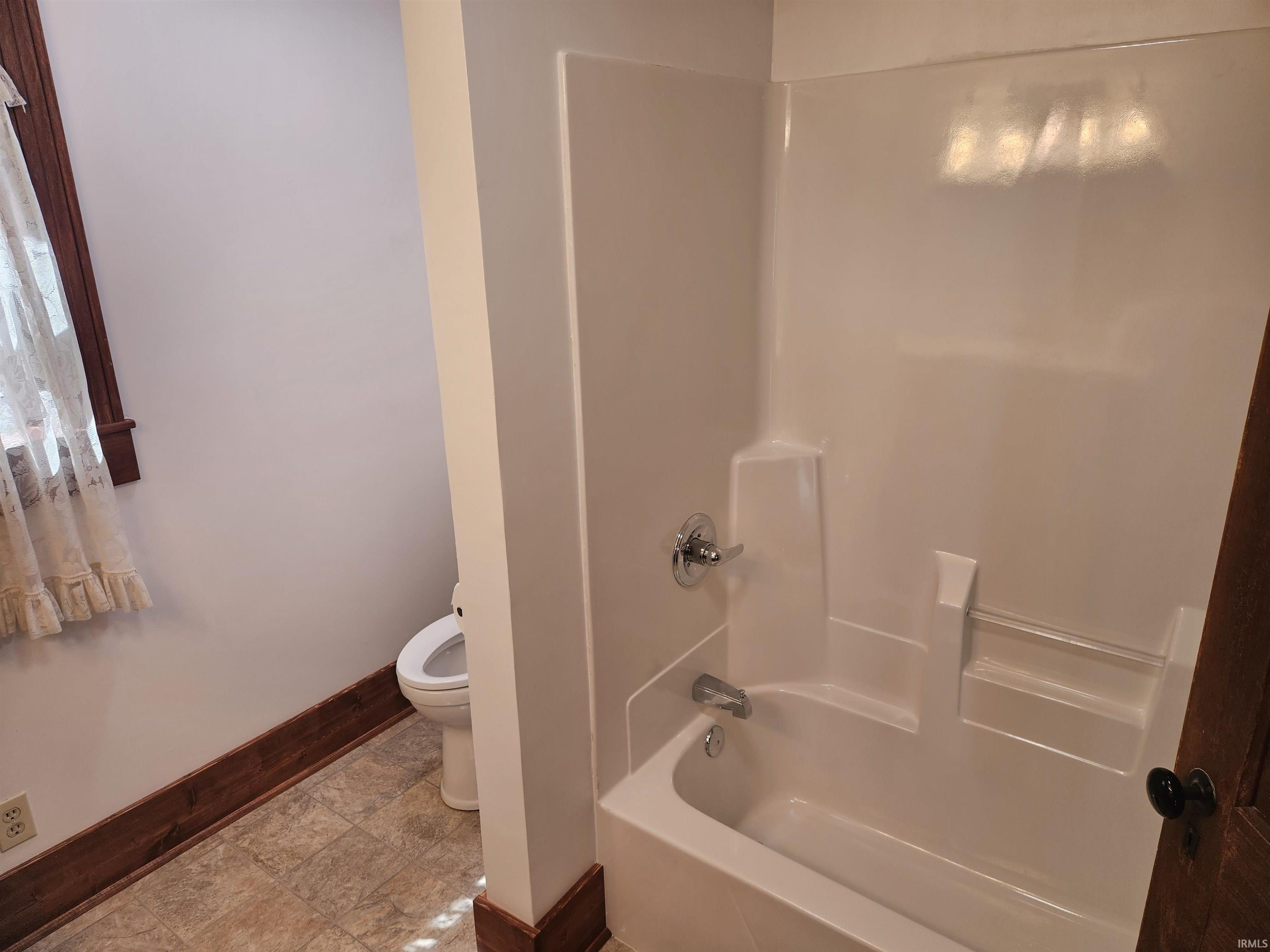 7177 West 100 North Rochester, IN 46975 - Photo 11 of 26 Gallery Image 11