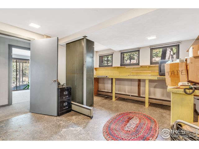 $1,100,000 | 5566 Sugarloaf Road, Boulder, CO 80302