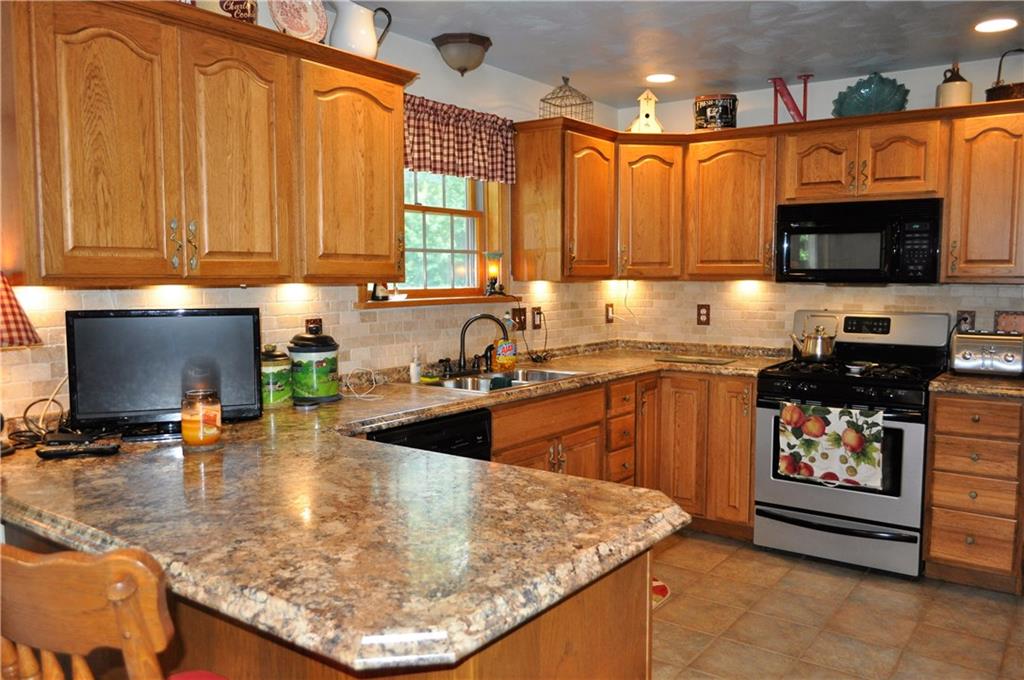 333 Sun Mine Road Sarver, PA 16055 - Photo 7 of 22