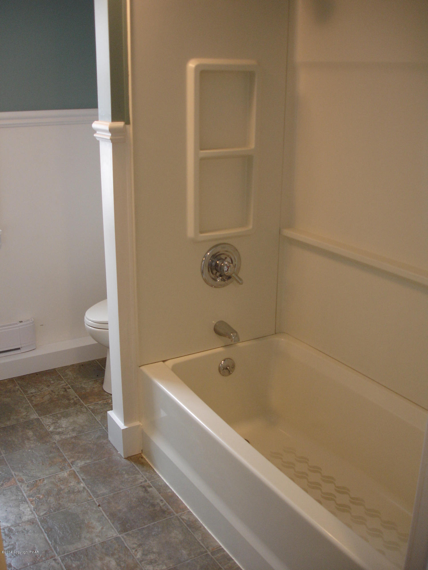 1 Lower Cherry Valley Road Stroudsburg, PA 18360 - Photo 19 of 33 2nd Floor Full Bath