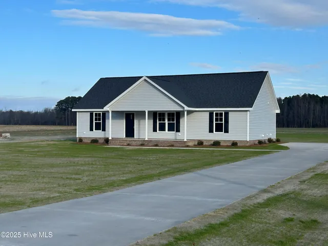 $279,900 | 7838 Simpson Road, Lucama, NC 27851