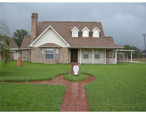105 Modern Farms Road Waggaman, LA 70094 - Photo 1 of 13