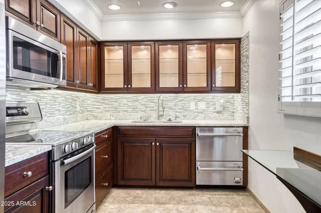 $325,000 | 3655 North 5th Avenue, Unit 203, Phoenix, AZ 85013