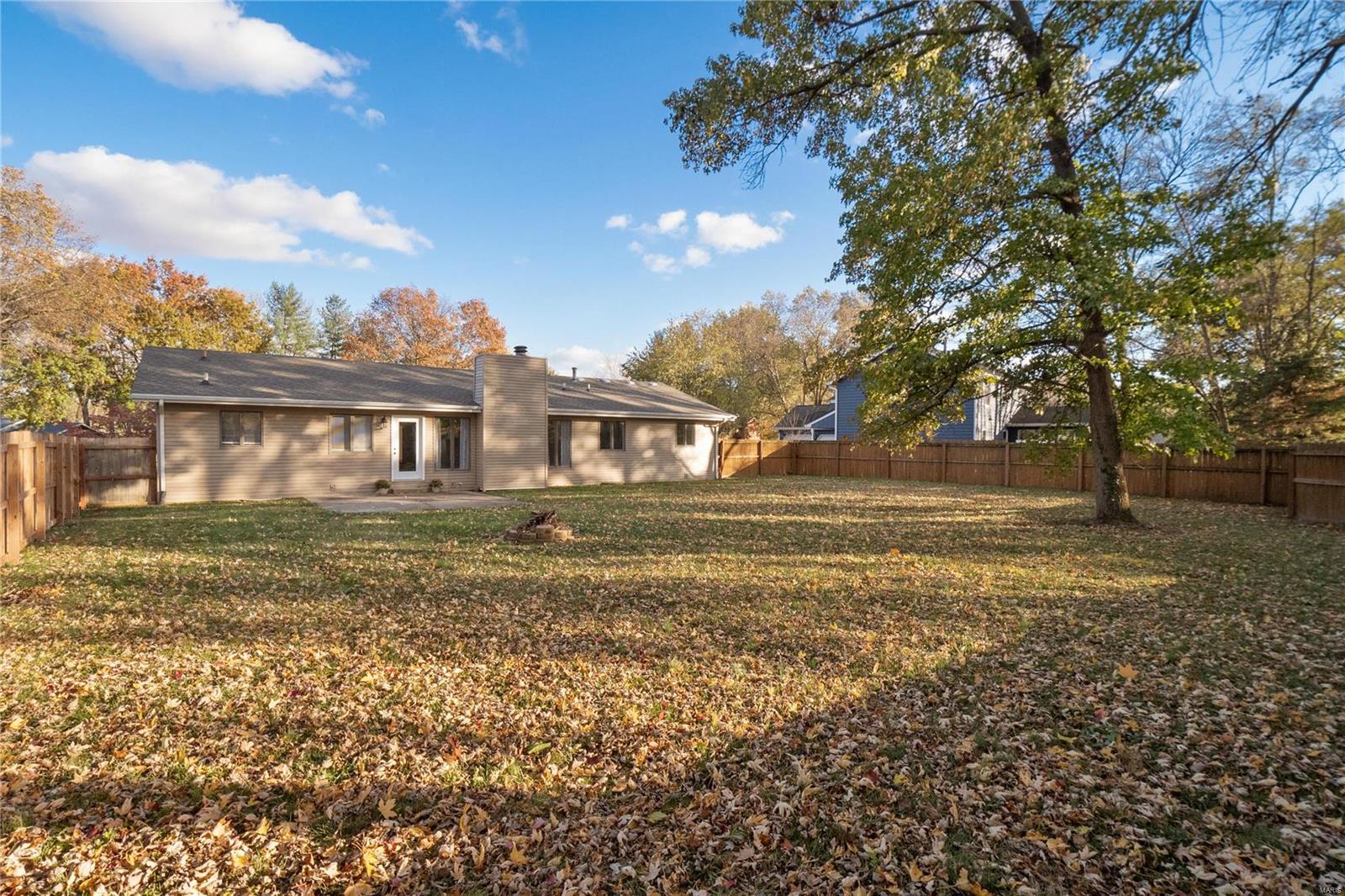 1969 Banyan Tree Road Collinsville, IL 62234 - Photo 33 of 38 Gallery Image 33
