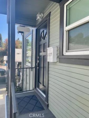 a view of entryway door