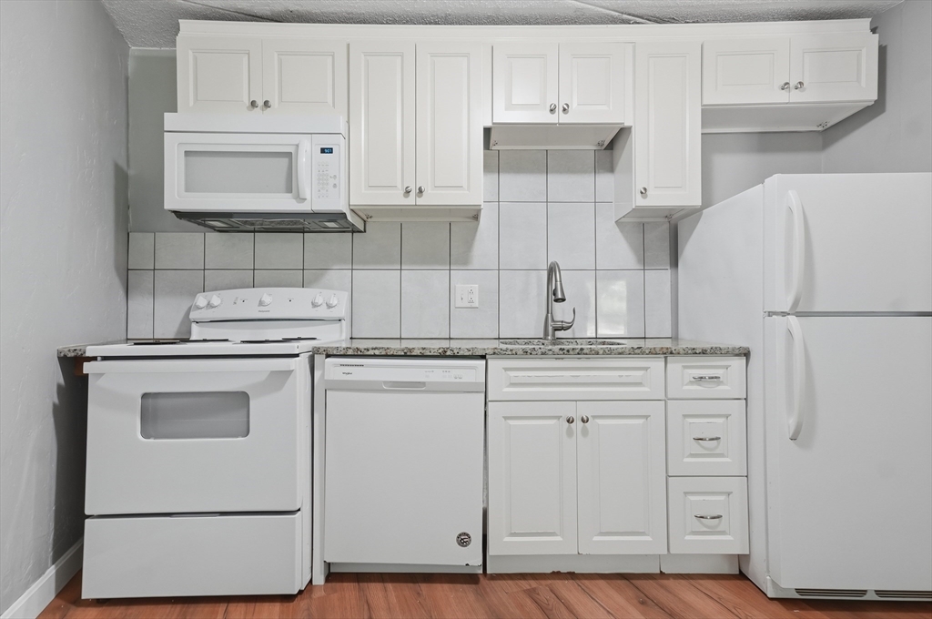 152 Turner Road, Unit 38 Holliston, MA 01746 - Photo 4 of 23