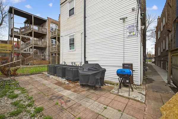 $549,000 | 1431 South Tripp Avenue, Chicago, IL 60623