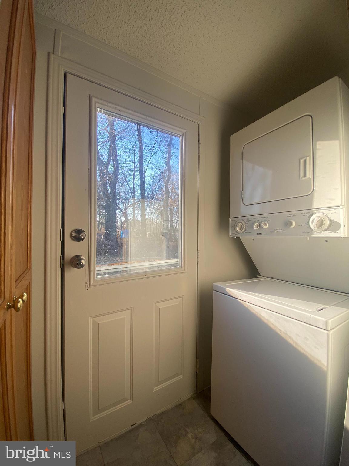 653 Baumgardner Road Lancaster, PA 17603 - Photo 7 of 14