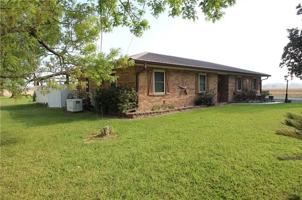 $185,000 | 1522 Highway 1185, Cottonport, LA 71327
