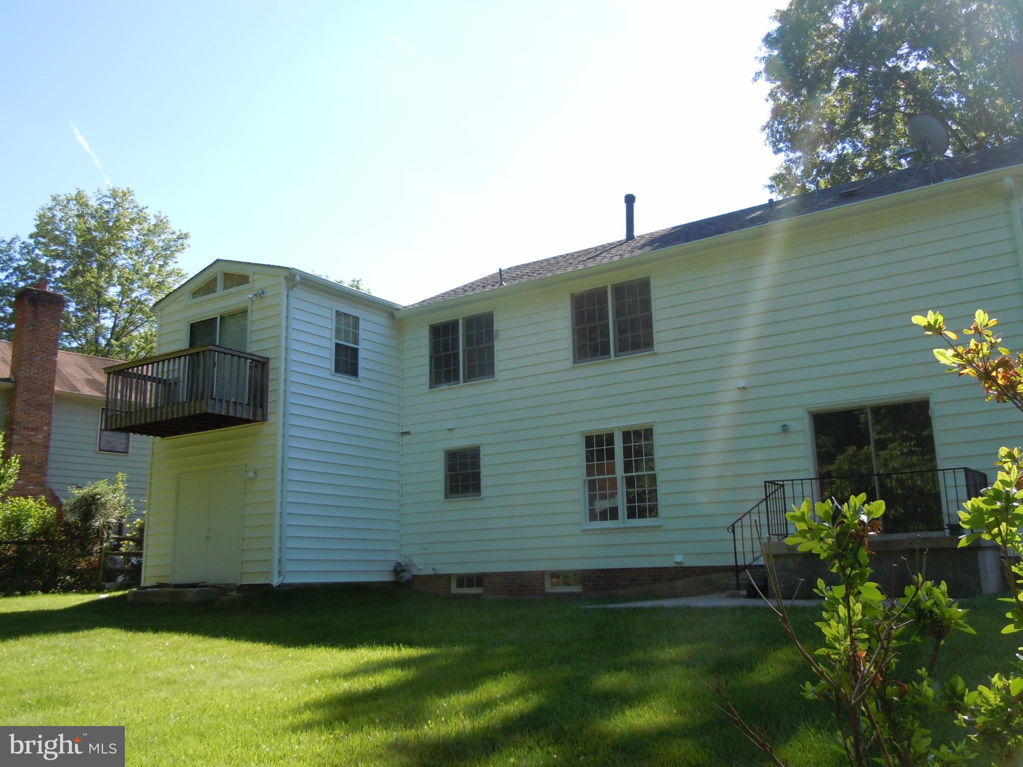 1312 Winding Waye Lane Silver Spring, MD 20902 - Photo 3 of 15 Exterior (Rear)