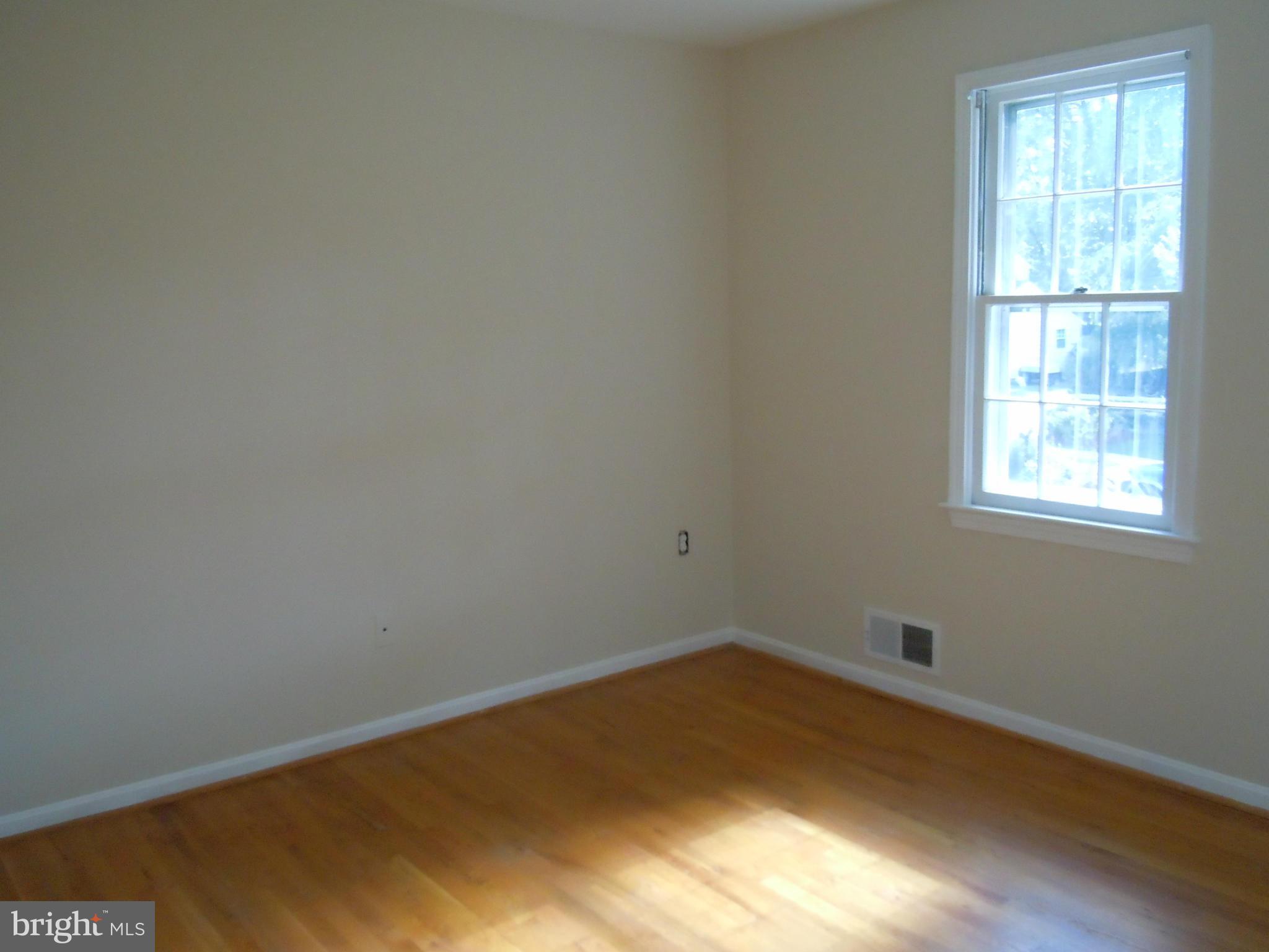 1312 Winding Waye Lane Silver Spring, MD 20902 - Photo 10 of 15 Bedroom