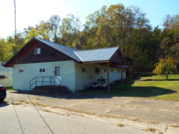 $249,000 | 17795 North Akron Avenue, Buchtel, OH 45716