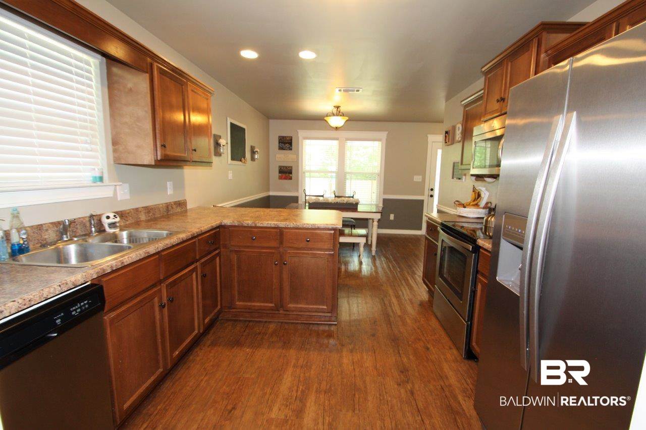 9688 Magnolia Cove Court Semmes, AL 36575 - Photo 6 of 22