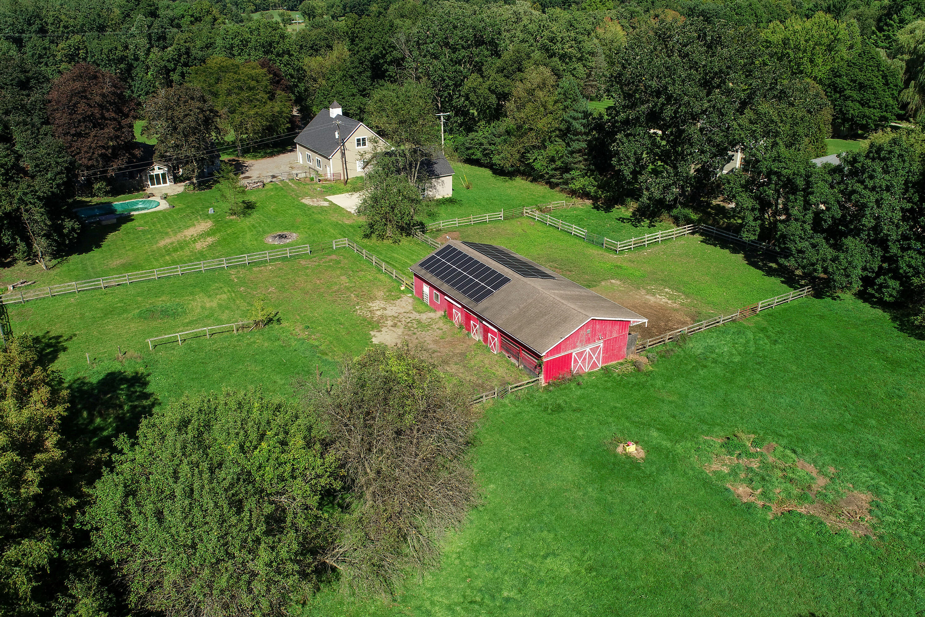 2785 Pearson Road Milford, MI 48380 - Photo 41 of 42 Pearson_Drone_29