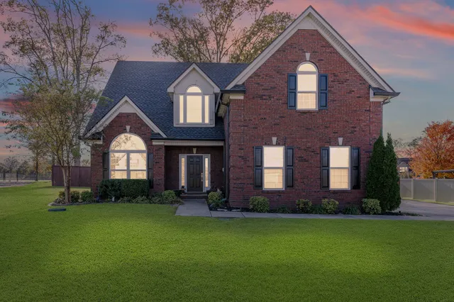 $564,900 | 1626 Neutrino Drive, Murfreesboro, TN 37129