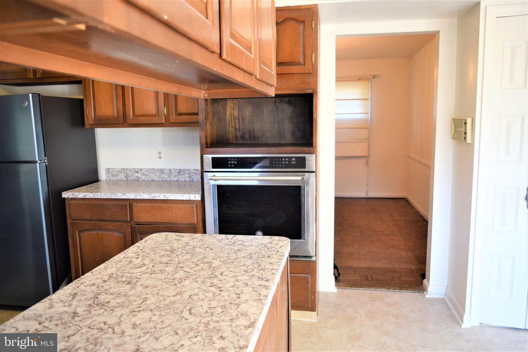2812 Hewitt Avenue Silver Spring, MD 20906 - Photo 12 of 45 Kitchen