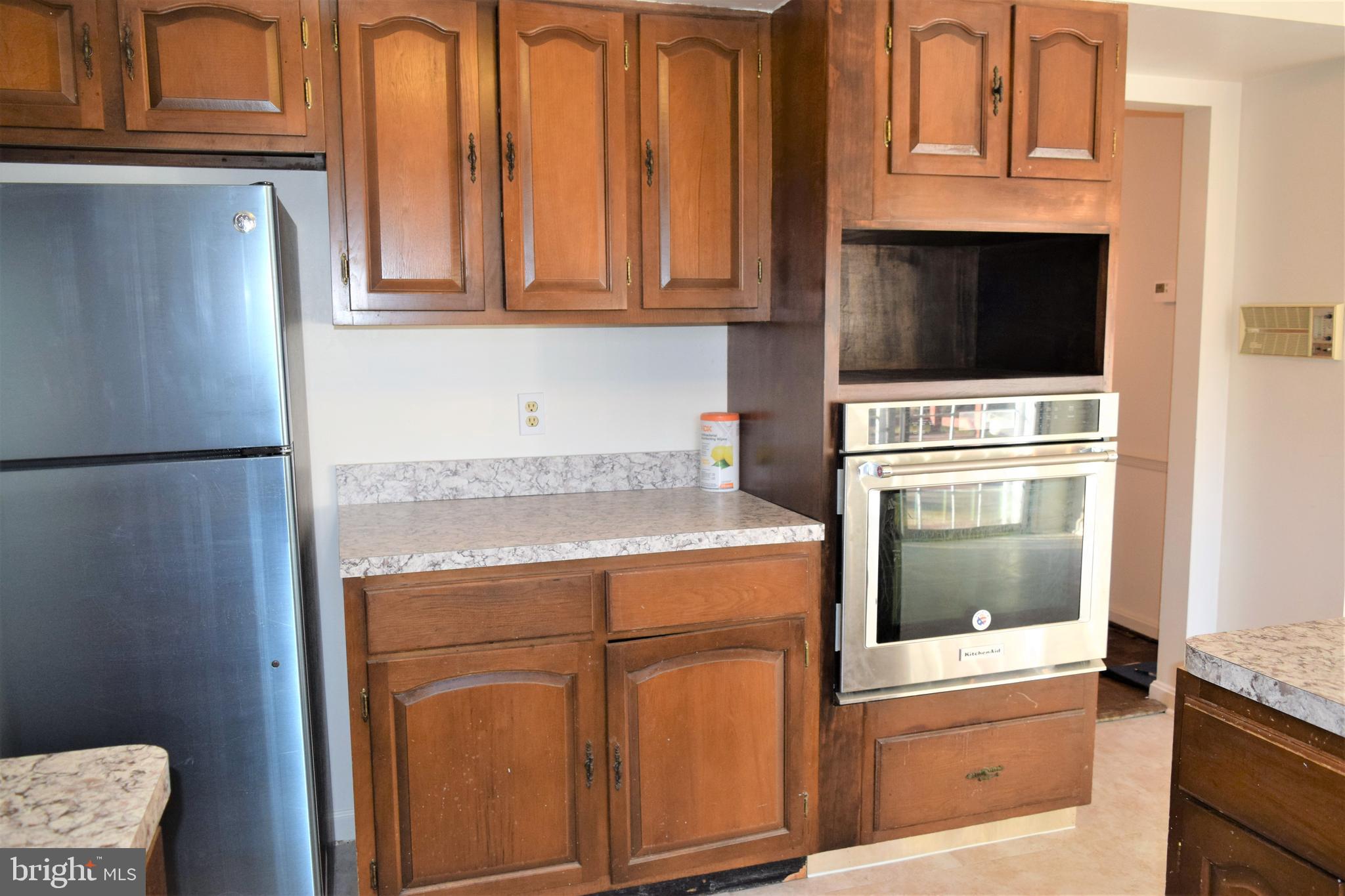 2812 Hewitt Avenue Silver Spring, MD 20906 - Photo 13 of 45 Kitchen