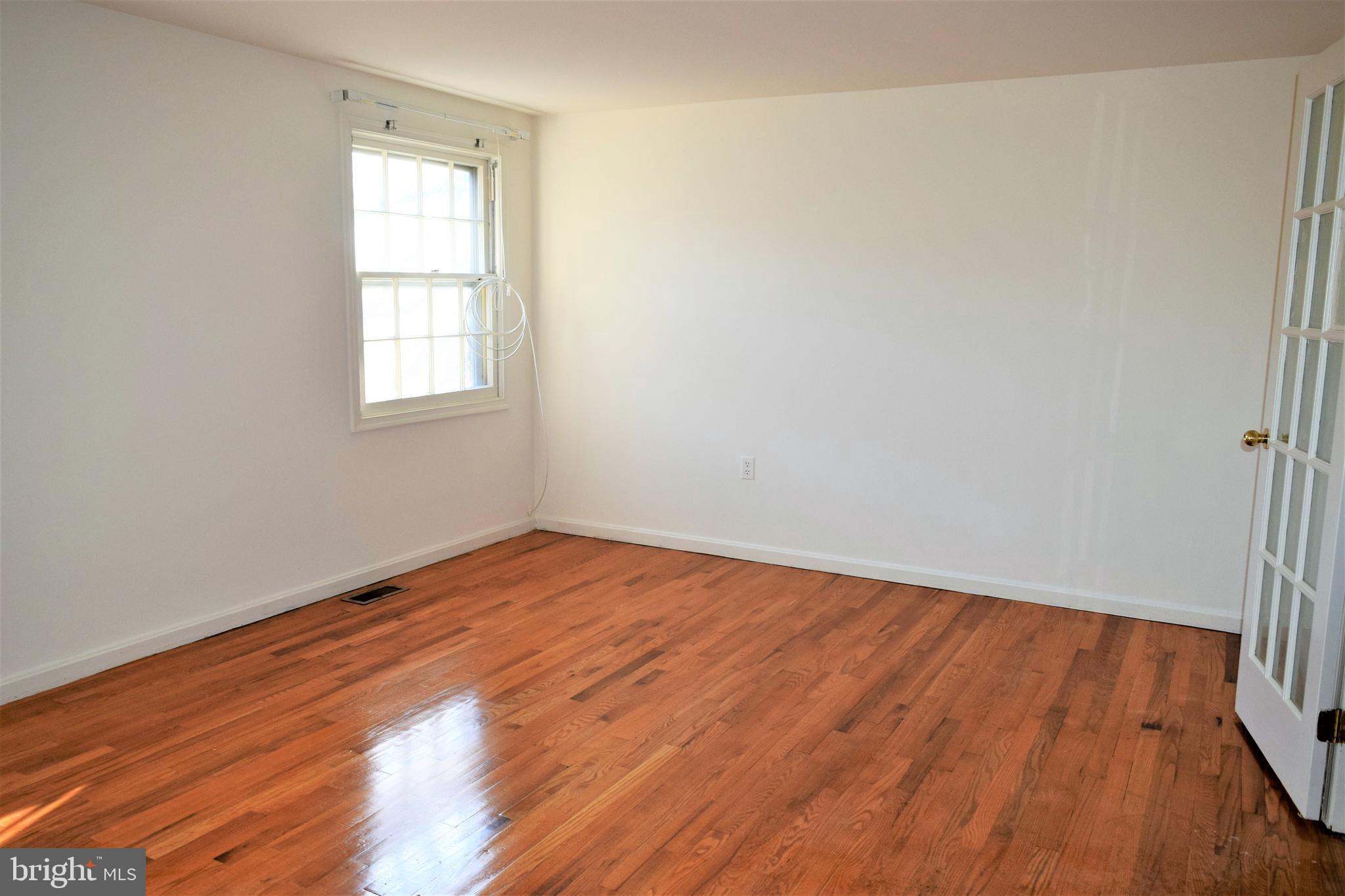 2812 Hewitt Avenue Silver Spring, MD 20906 - Photo 27 of 45 Master Bedroom