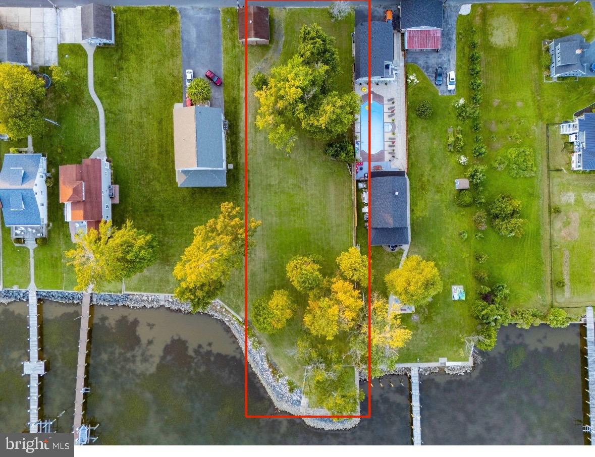 3635 Bay Drive Baltimore, MD 21220 - Photo 10 of 12 front view of a house