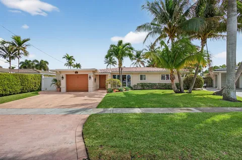$1,200,000 | 900 Southeast 3rd Terrace, Pompano Beach, FL 33060