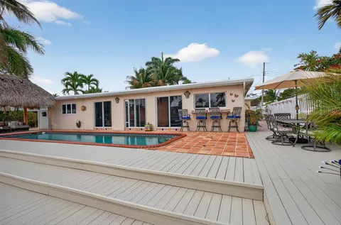 $1,200,000 | 900 Southeast 3rd Terrace, Pompano Beach, FL 33060