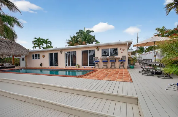 $1,150,000 | 900 Southeast 3rd Terrace, Pompano Beach, FL 33060