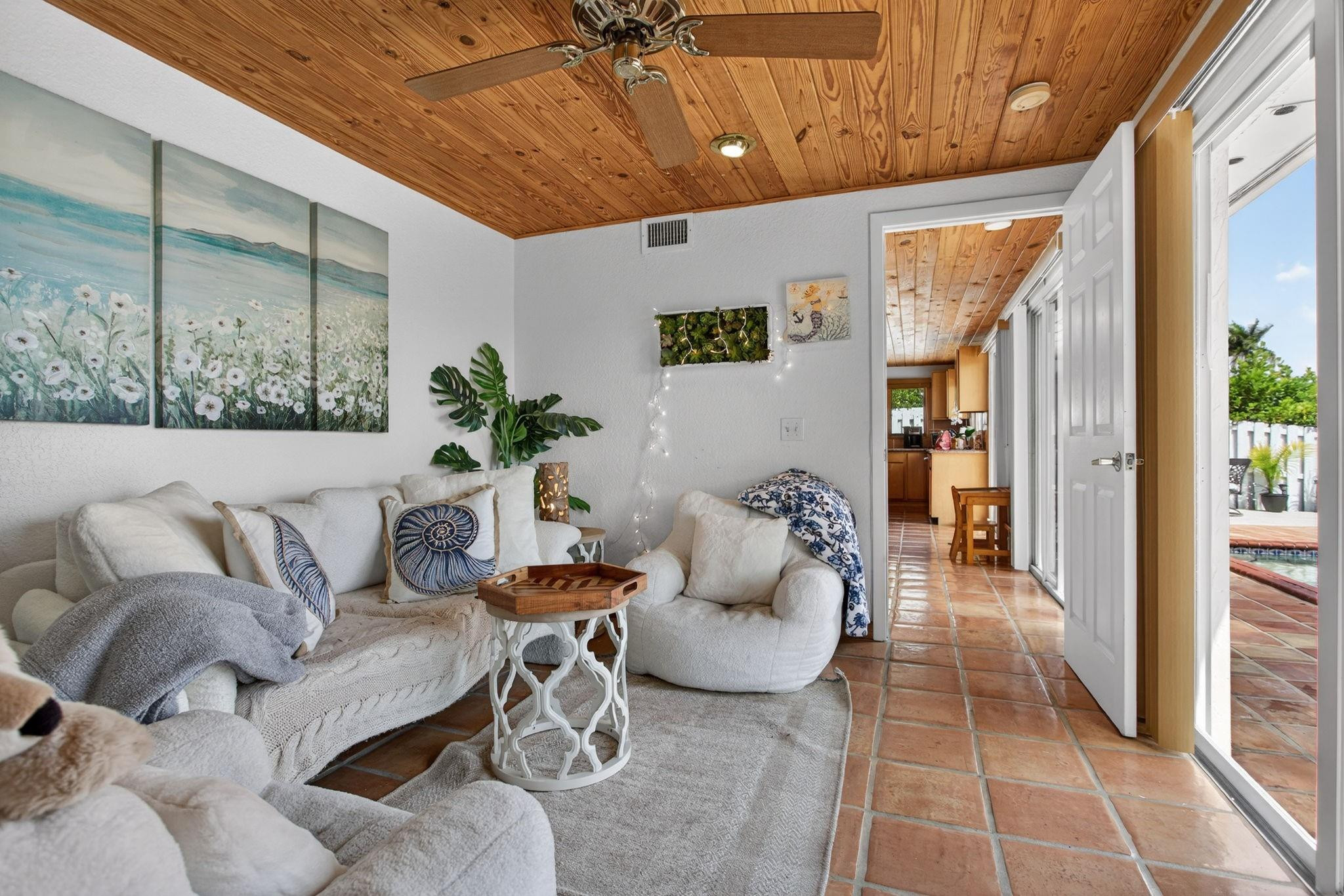 900 Southeast 3rd Terrace Pompano Beach, FL 33060 - Photo 22 of 34 Photo 25